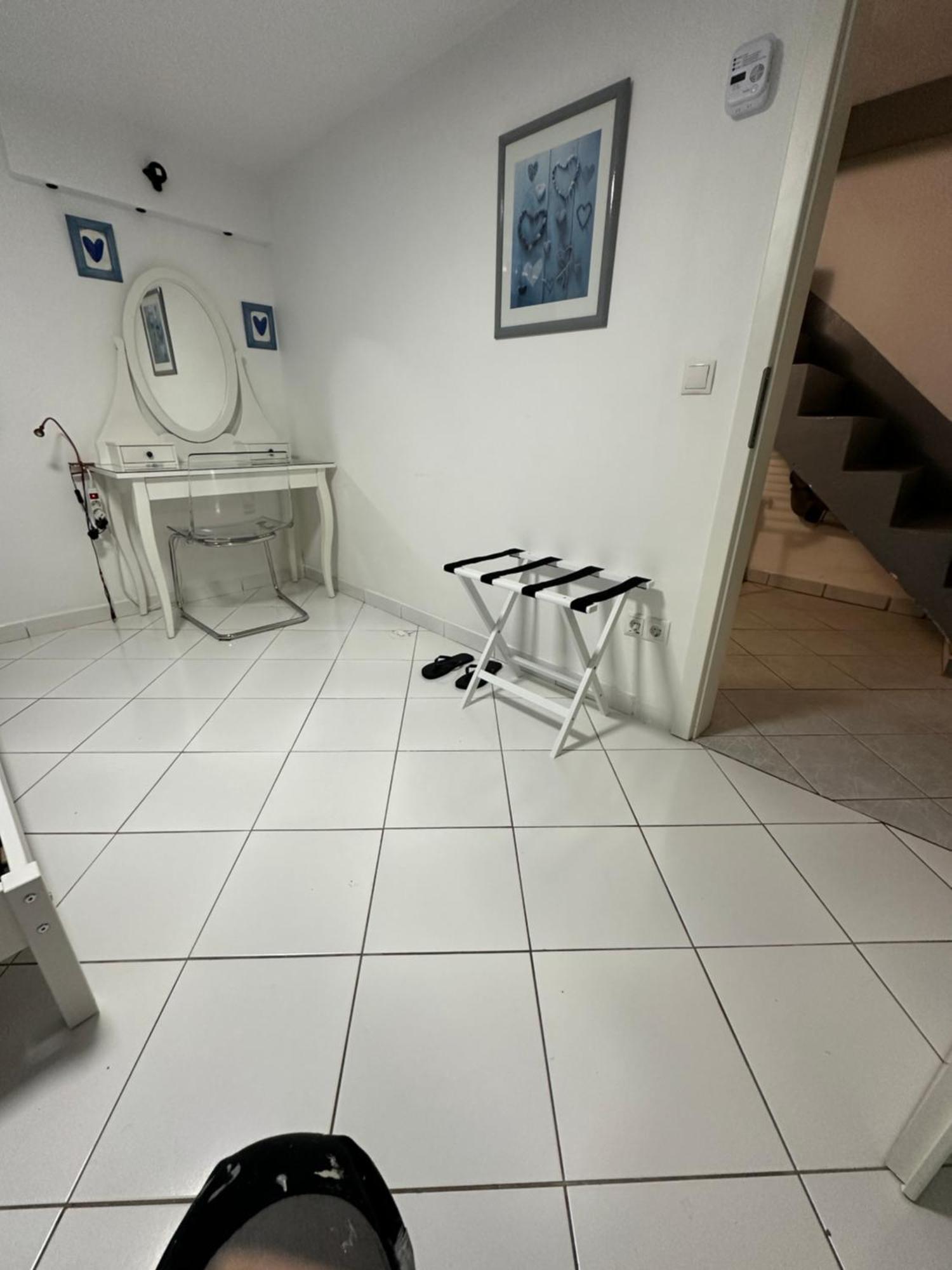 Simple Room In Luxembourg City エクステリア 写真