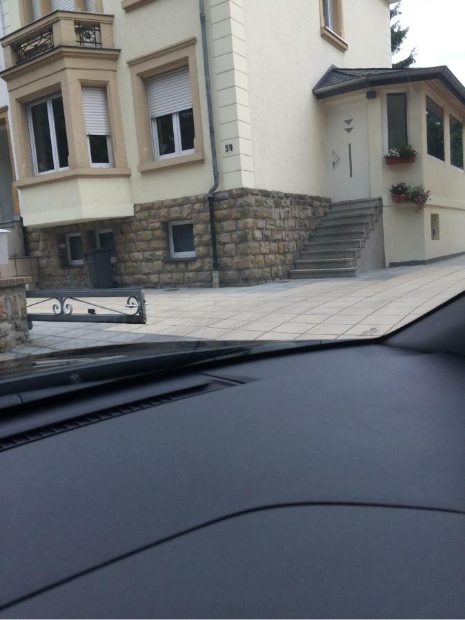 Simple Room In Luxembourg City エクステリア 写真